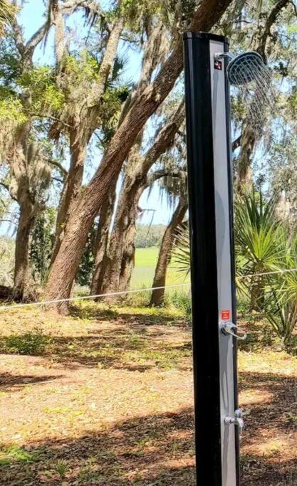 Secluded Tiny House By The Marsh With Hunting Island Beach Pass Frogmore Exteriér fotografie